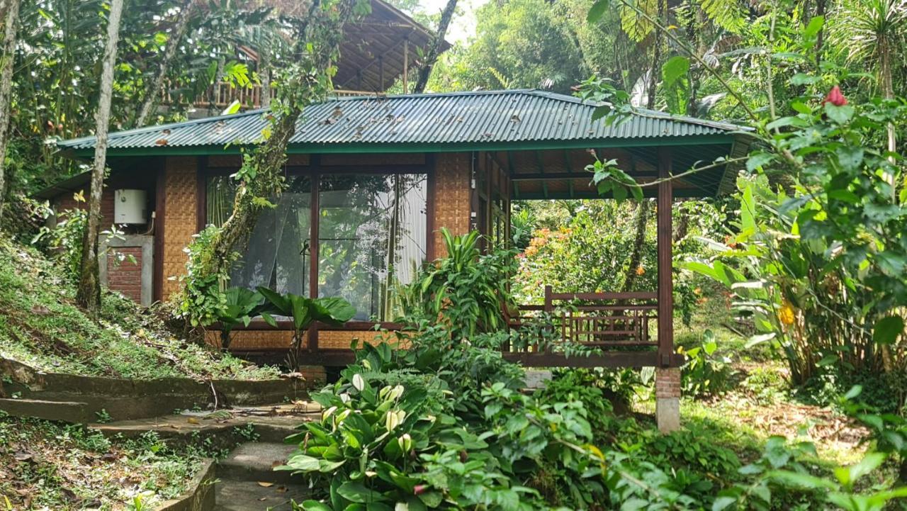 Tomohon Rimba Eco Resort מראה חיצוני תמונה
