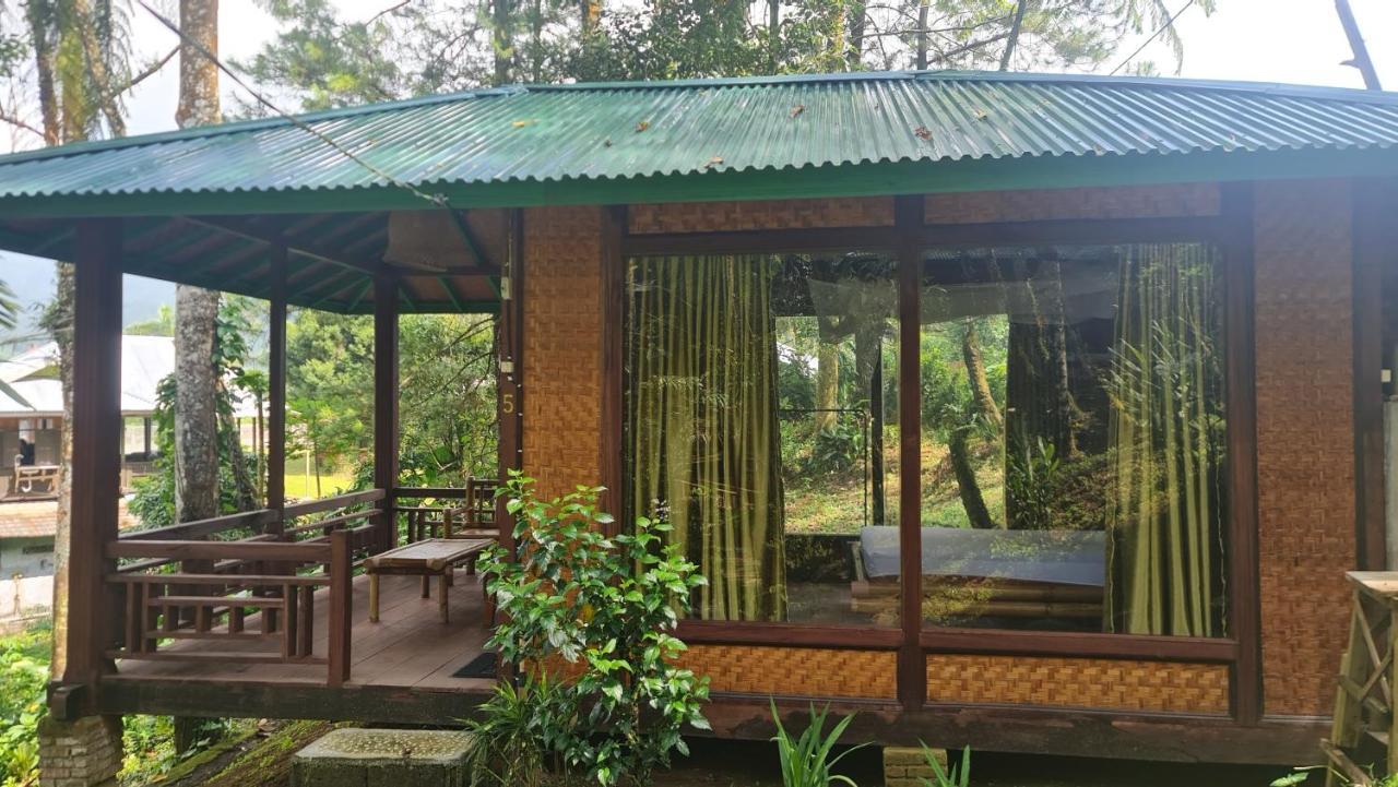 Tomohon Rimba Eco Resort מראה חיצוני תמונה