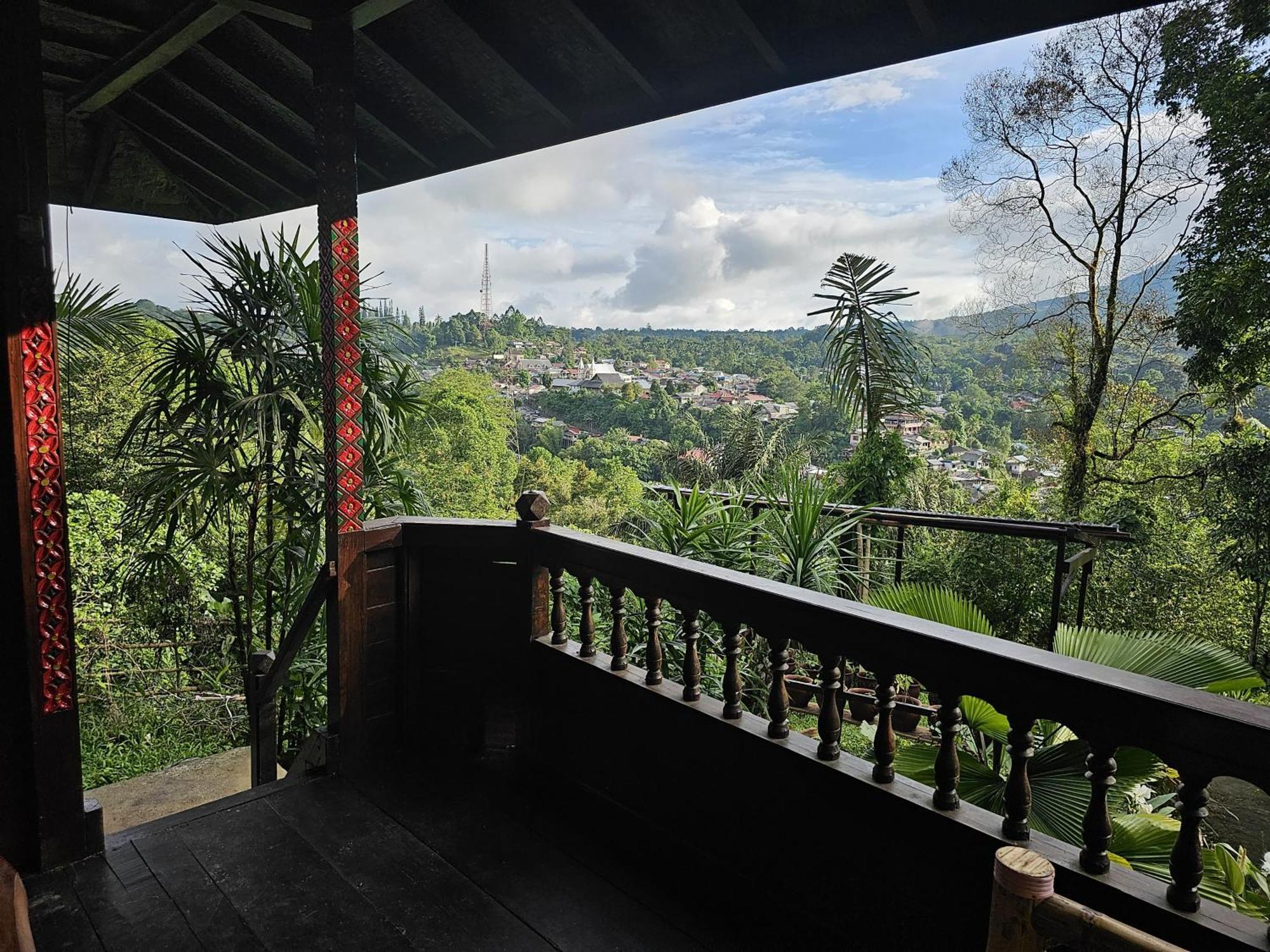 Tomohon Rimba Eco Resort מראה חיצוני תמונה